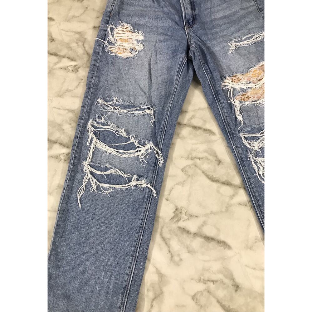 Amerian Eagle High Waisted Mom Strigid Floral Patchwork Jeans 4 regular Distres - Picture 4 of 12